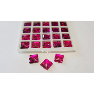 Квадрат Bright Pink